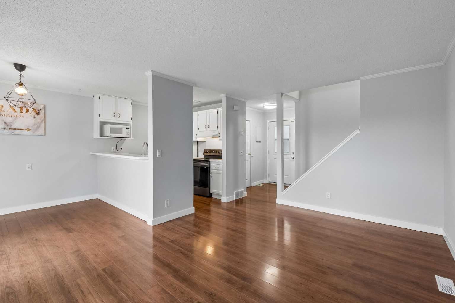 99 Grier Place NE 1