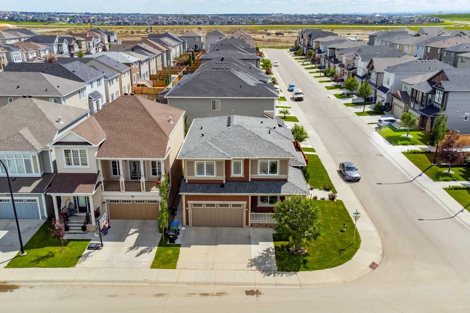 12 Cityside Common NE