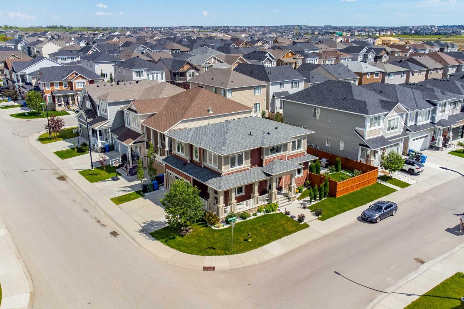 12 Cityside Common NE