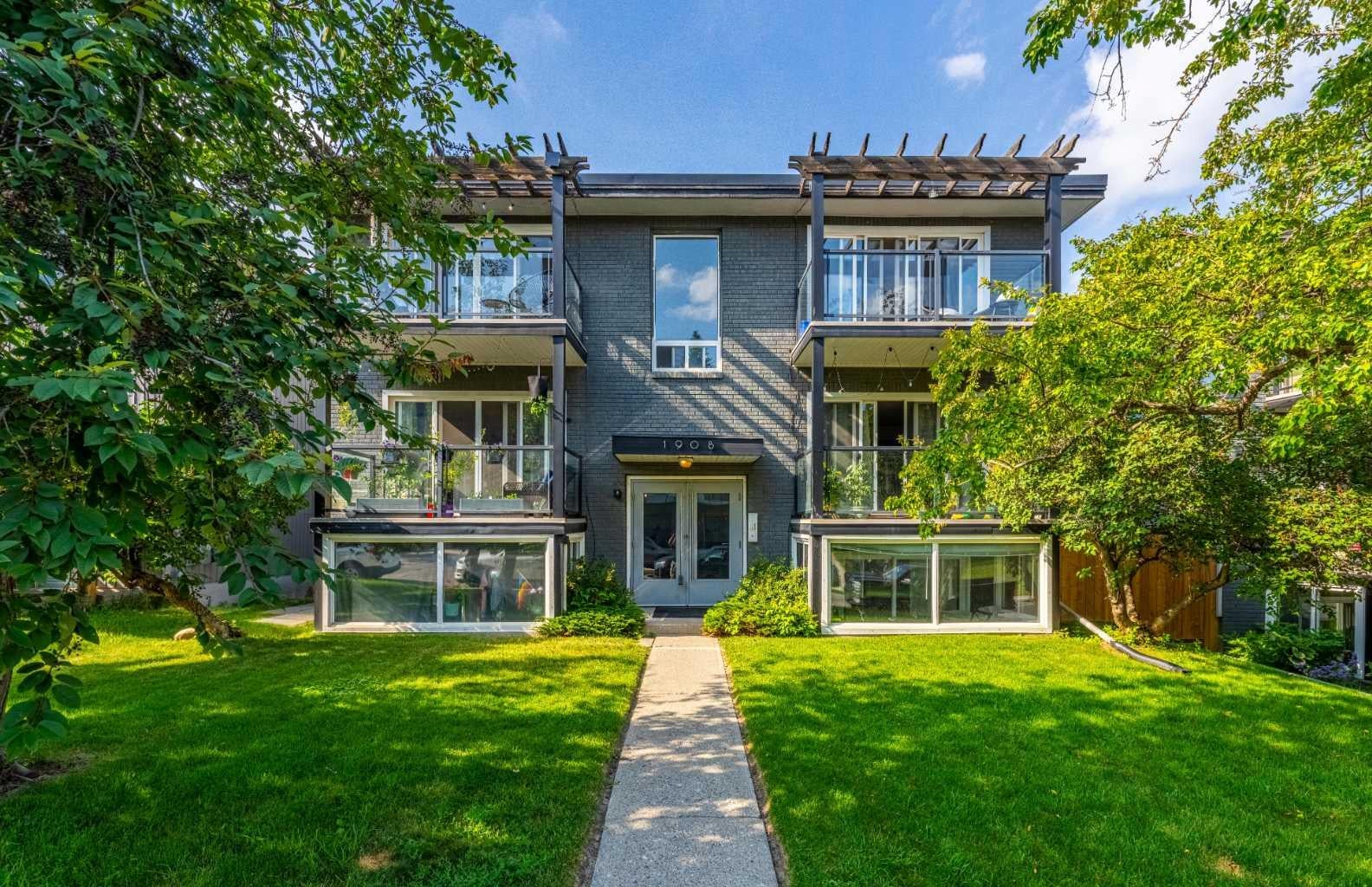 1908 28 Avenue SW 301