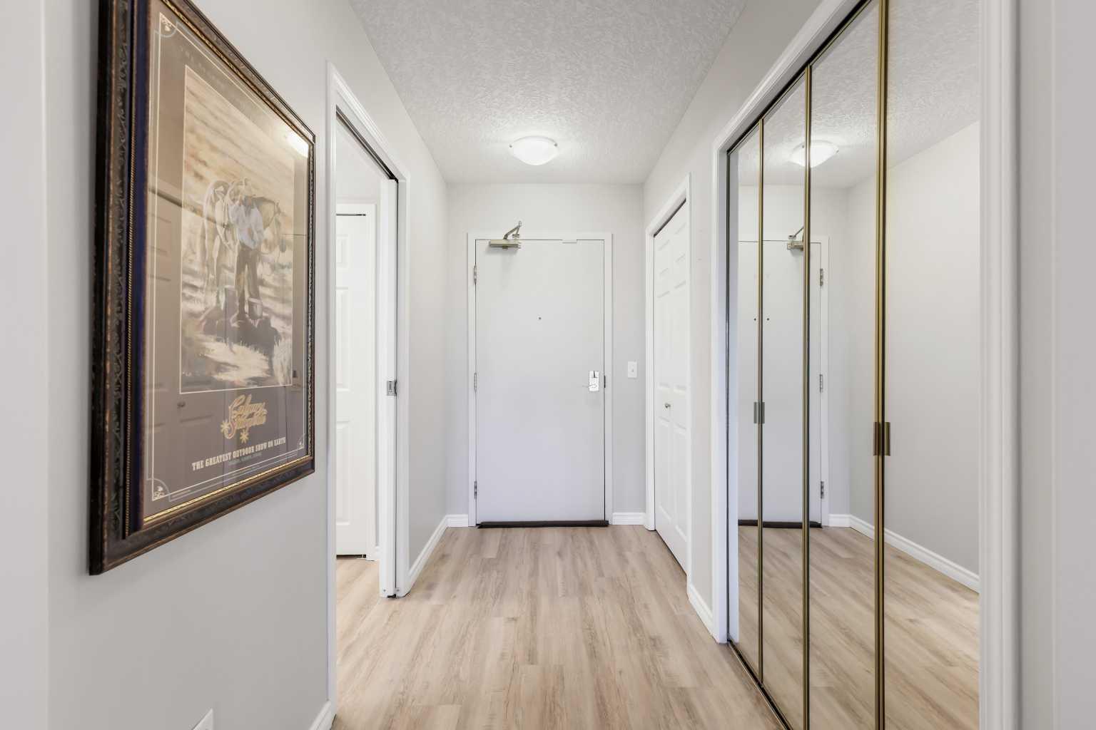 7239 Sierra Morena Boulevard SW 404