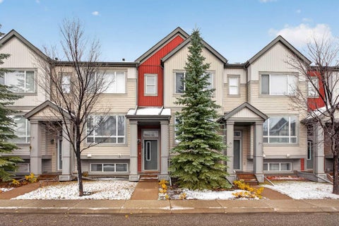 Photo of 39 Copperpond Close SE, Calgary, AB T2Z 0Y8 (MLS # A2353967)