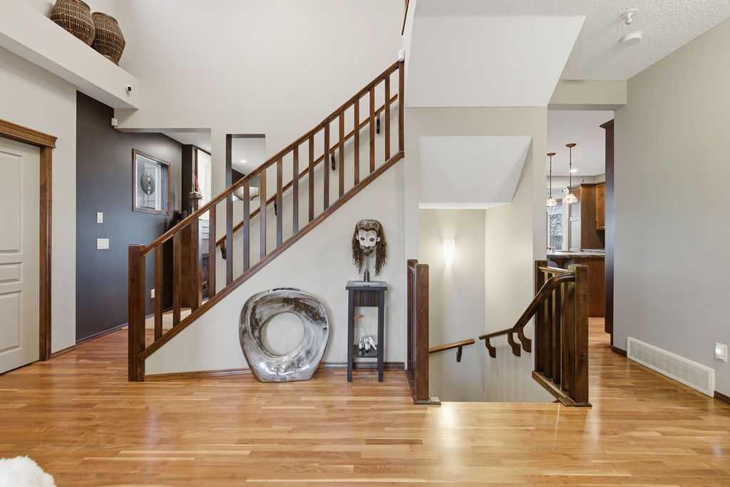 62 Chaparral Valley Grove SE