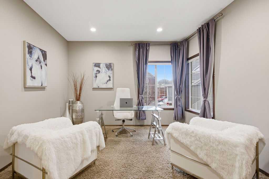 62 Chaparral Valley Grove SE