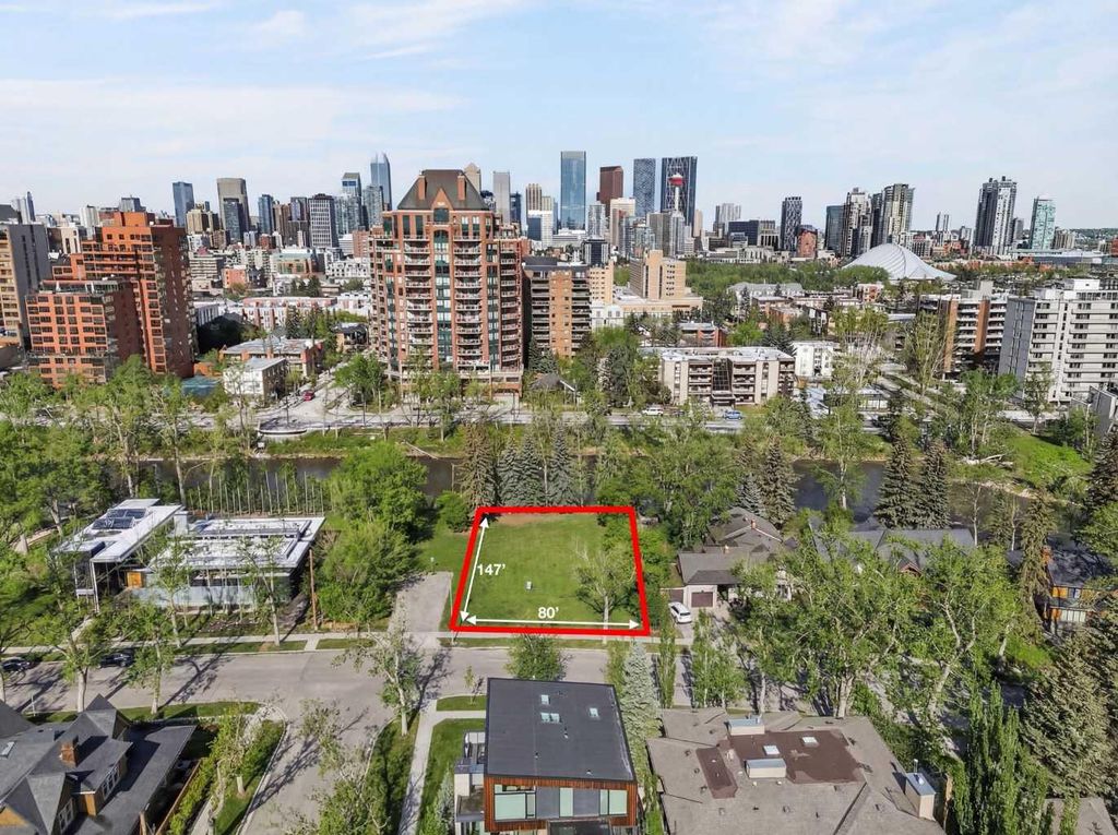 Photo of 220 Roxboro Road SW, Calgary, AB T2S 0R3 (MLS # A2293934)