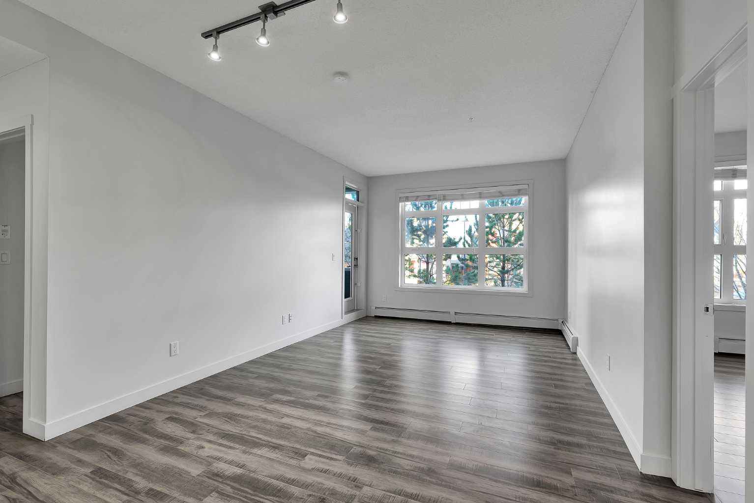 25 Auburn Meadows Avenue SE 215