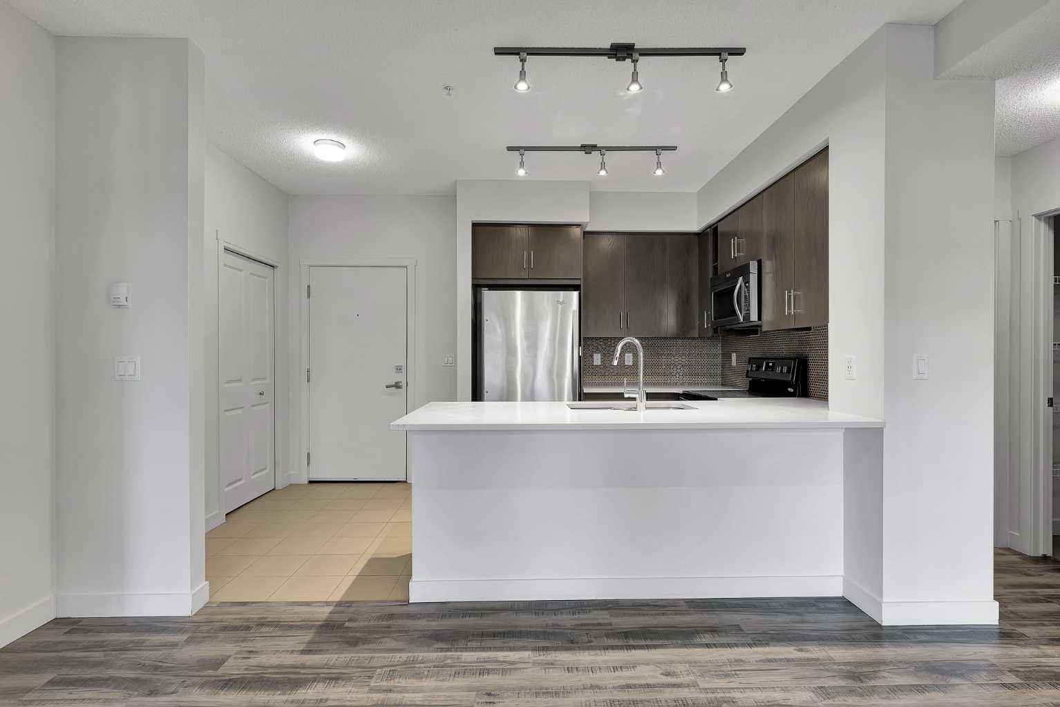 25 Auburn Meadows Avenue SE 215