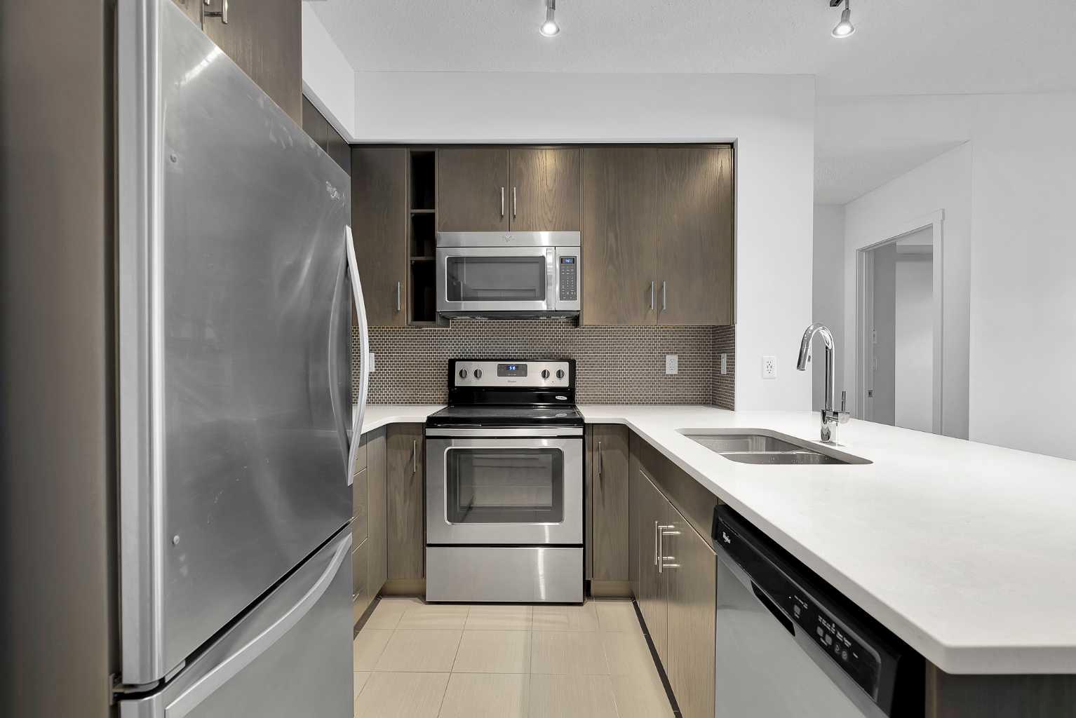 25 Auburn Meadows Avenue SE 215