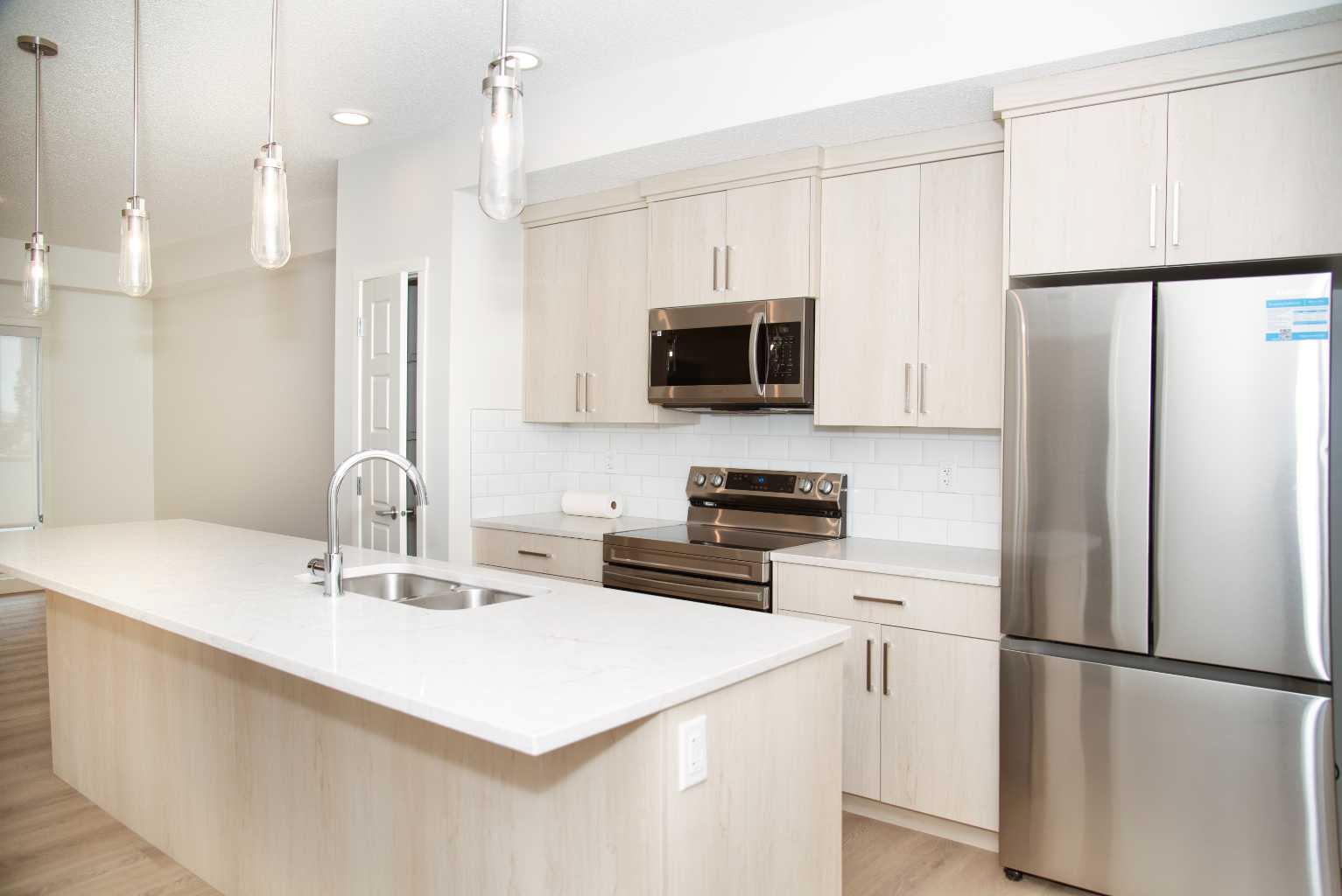 345 Edith Place NW 111