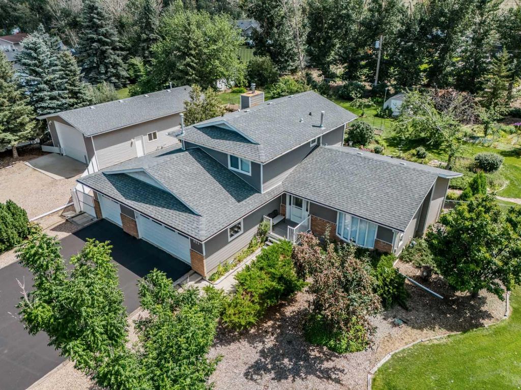 Photo of 854 5 Avenue, Dunmore, AB T1B 0J9 (MLS # A2264018)