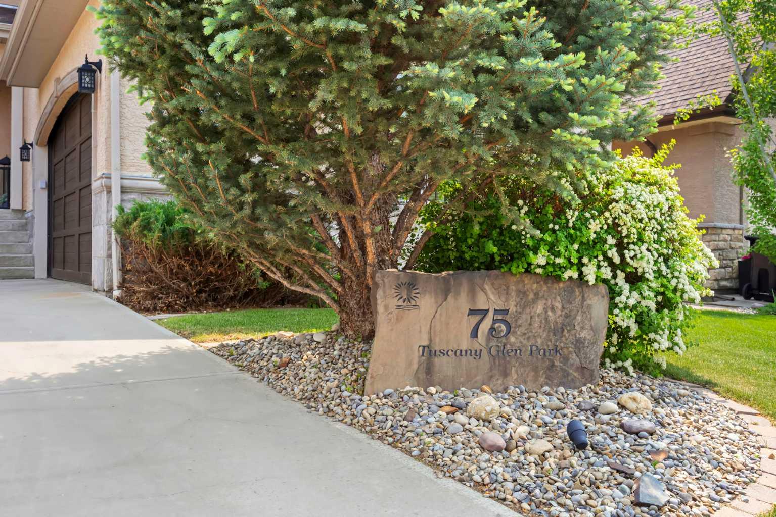 75 Tuscany Glen Park NW
