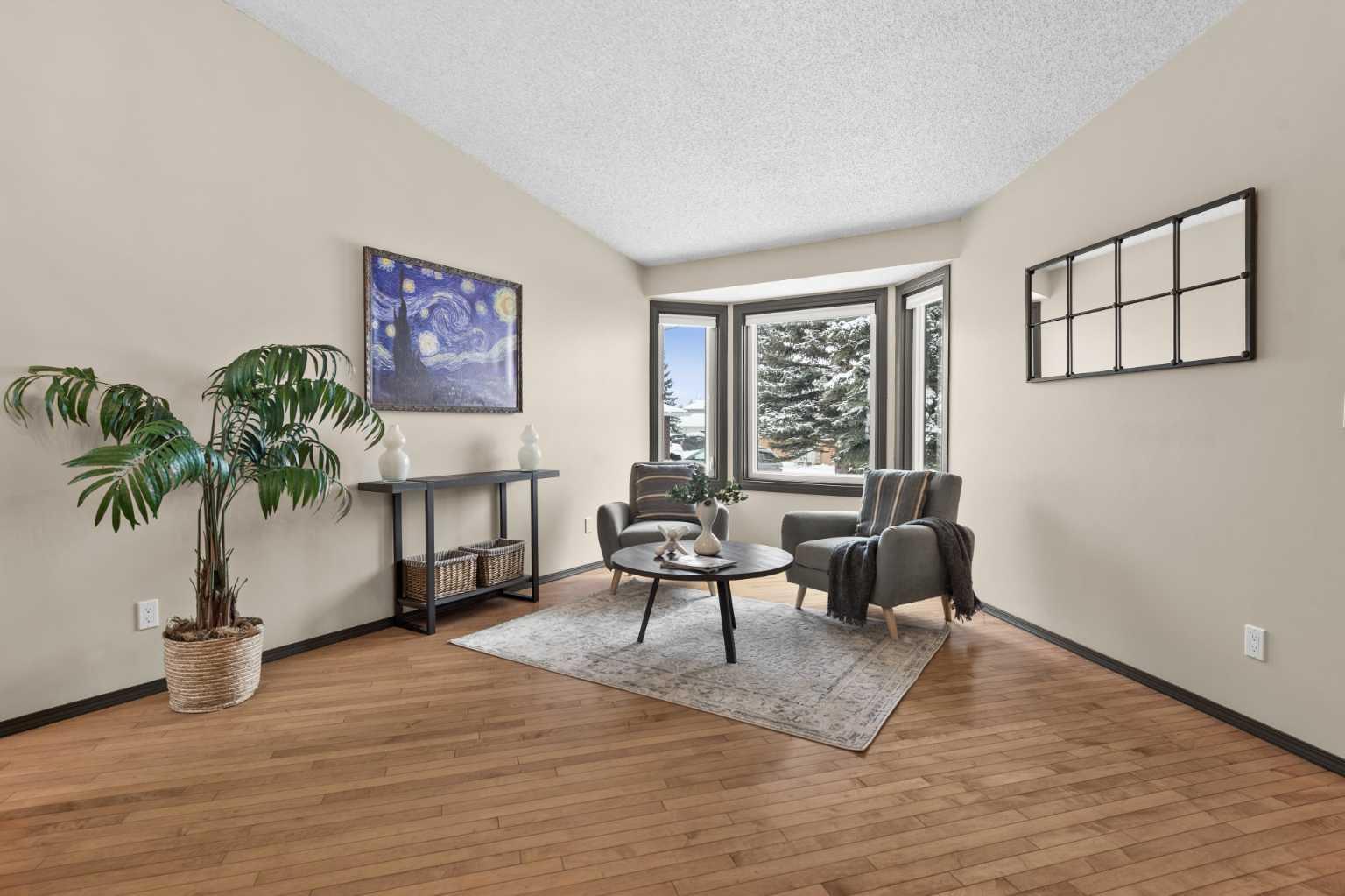 48 Rivergreen Crescent SE