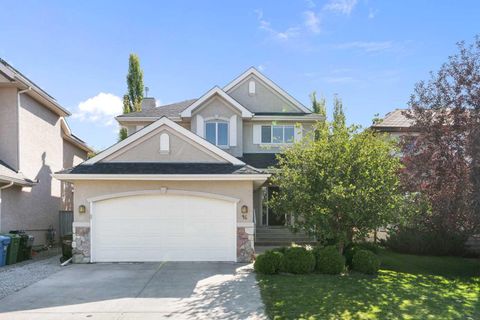 Photo of 46 Tuscany Glen Way NW, Calgary, AB T3L 2V8 (MLS # A2251358) Photo of 46 Tuscany Glen Way NW, Calgary, AB T3L 2V8 (MLS # A2251358)