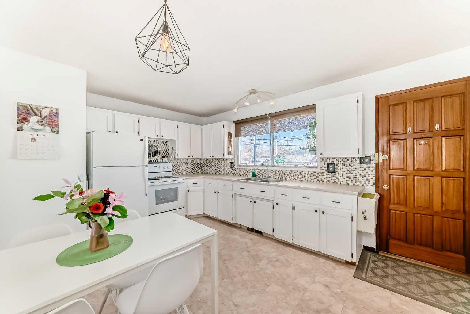 3772 Dover Ridge Drive SE