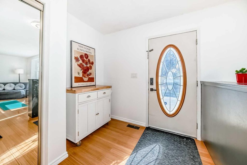 Photo of 6907 6 Street SW, Calgary, AB T2V 5H8 (MLS # A2312283)