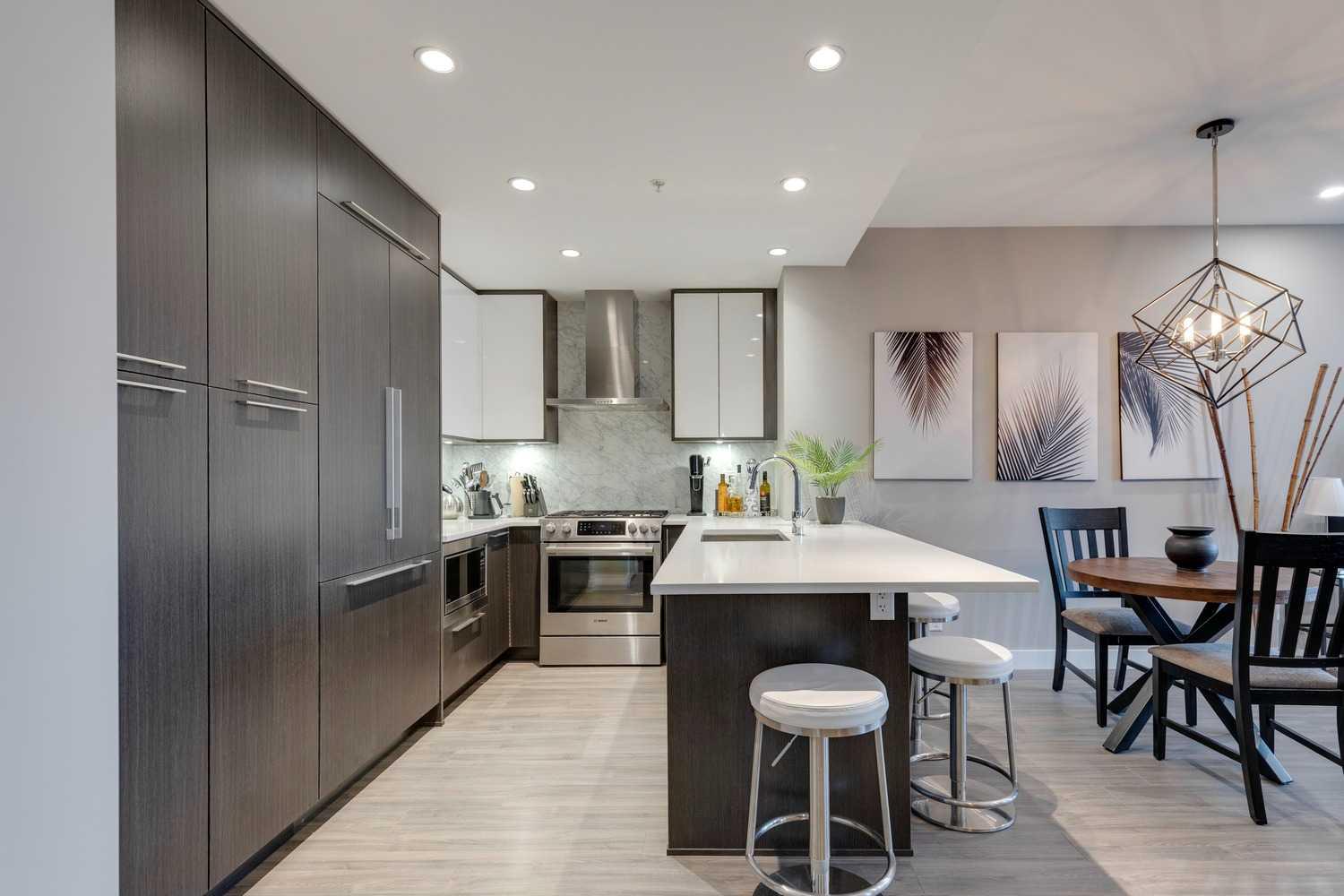 930 16 Avenue SW 801