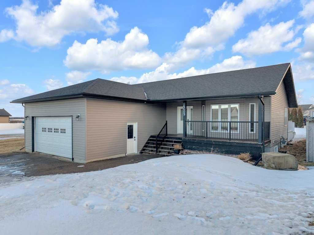 Photo of 4609 58 Avenue, Rimbey, AB T0C 2J0 (MLS # A2295242)