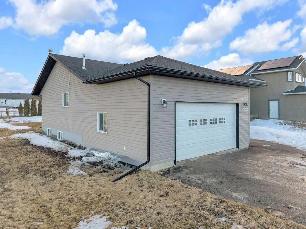 Photo of 4609 58 Avenue, Rimbey, AB T0C 2J0 (MLS # A2295242)