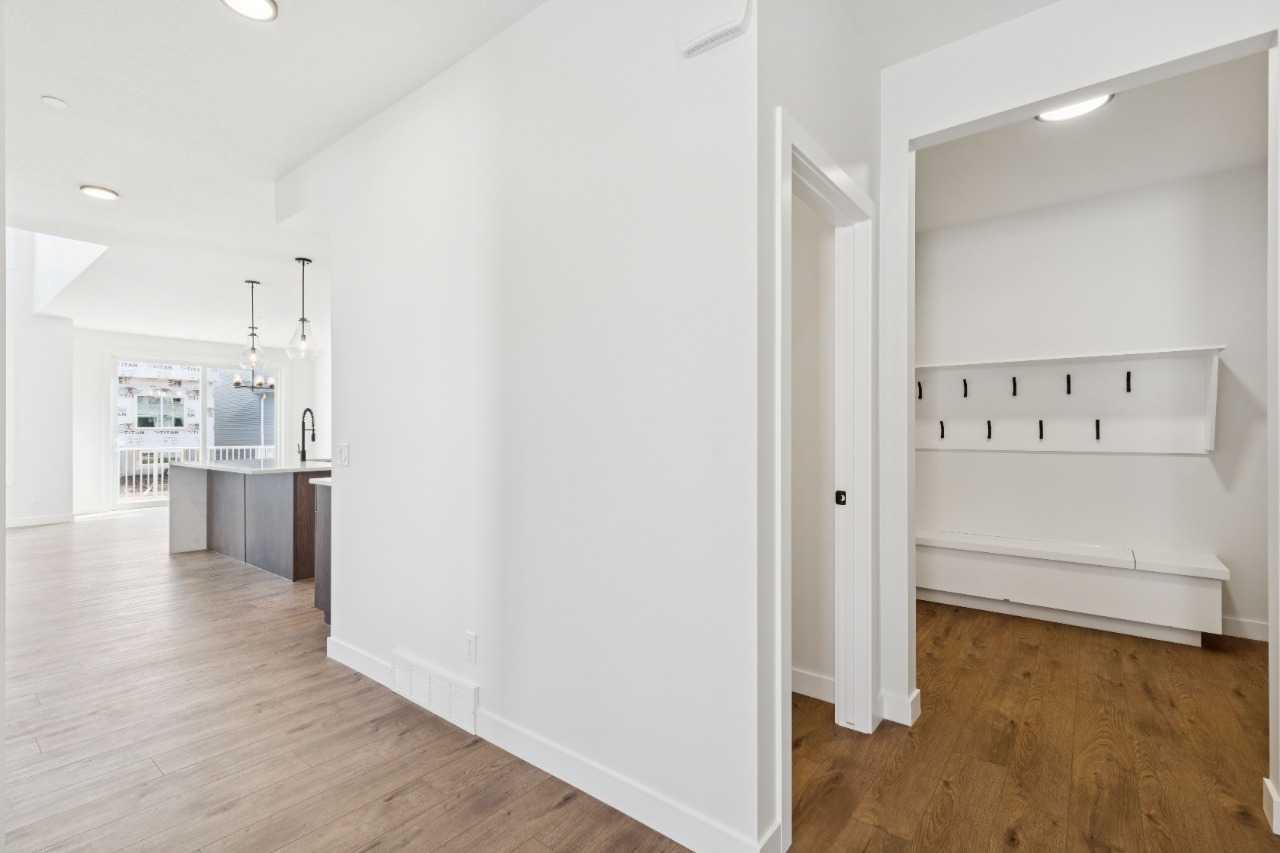39 Hotchkiss Avenue SE