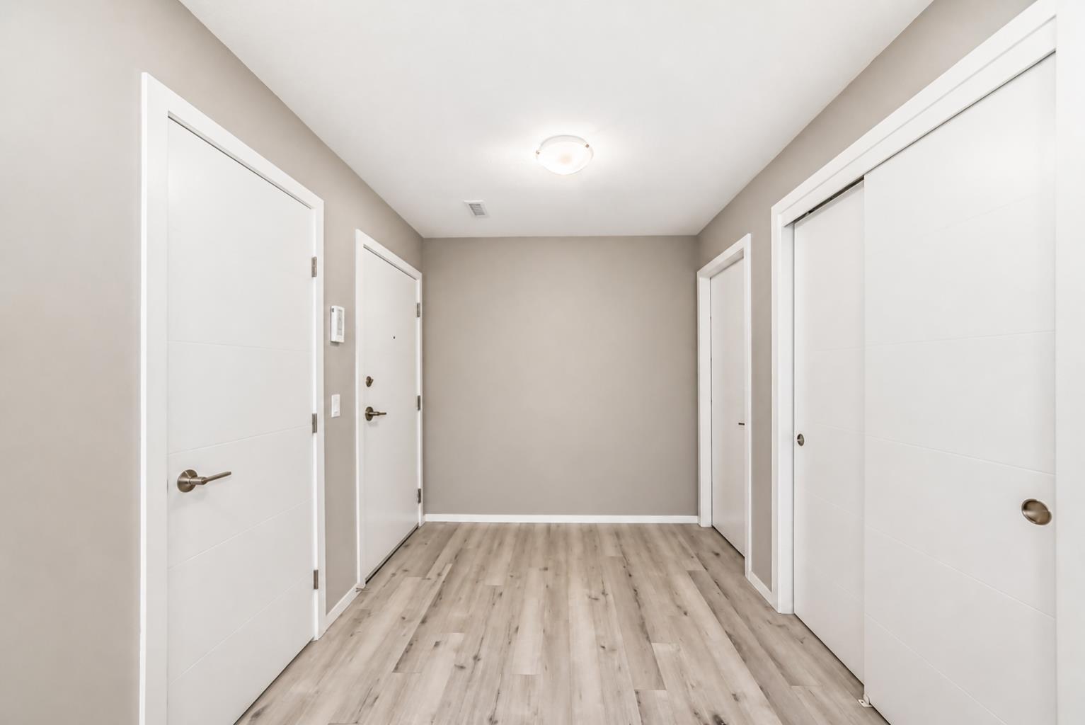 245 Redstone Walk NE 202