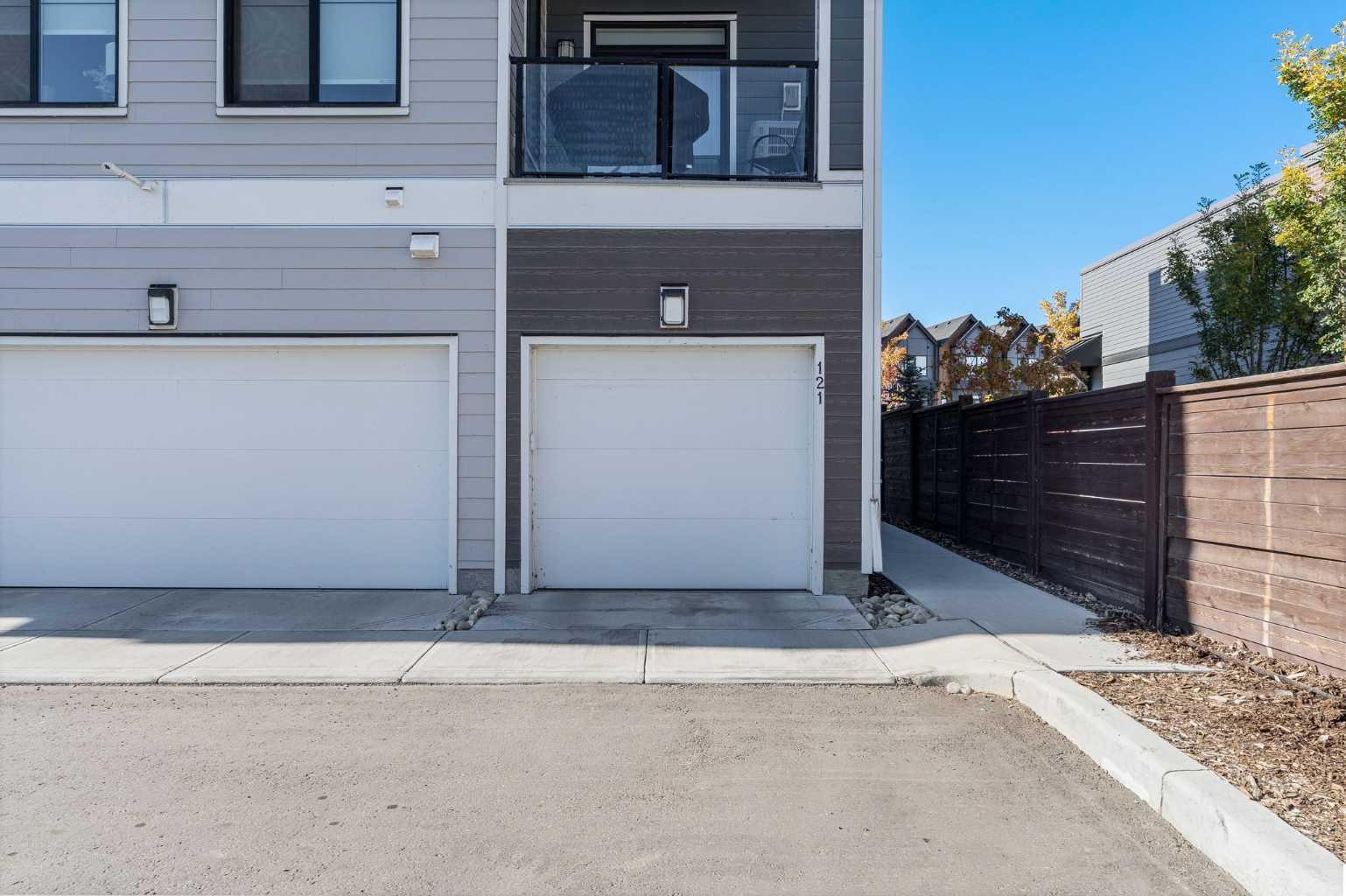 380 Seton Villas SE 121