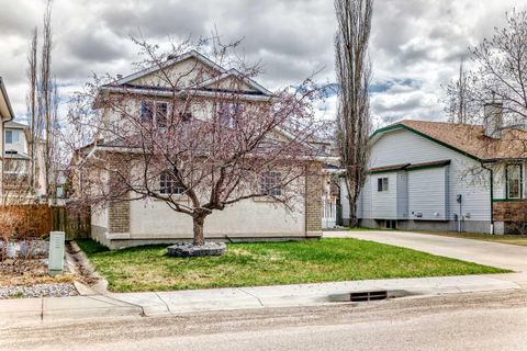 Tiny photo for 164 COVE Road, Chestermere, AB T1X 1E4 (MLS # A2305415)