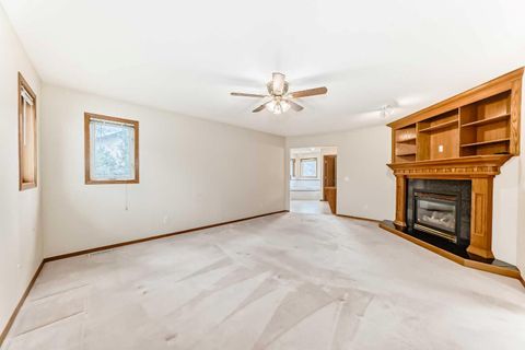 Tiny photo for 164 COVE Road, Chestermere, AB T1X 1E4 (MLS # A2305415)