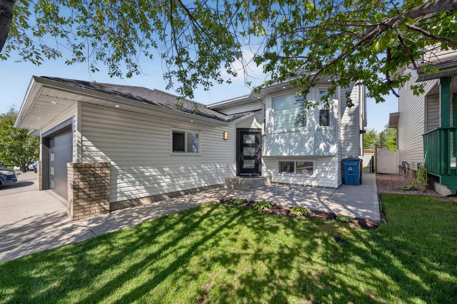 215 Del Ray Road NE