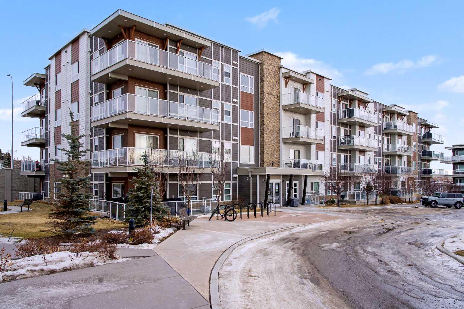 360 Harvest Hills Common NE 107