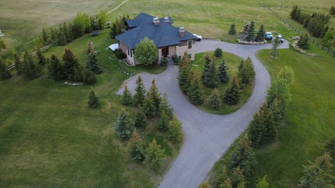 Photo of 31210 Woodland Way, Rural Rocky View County, AB T3R 1G5 (MLS # A2296922)