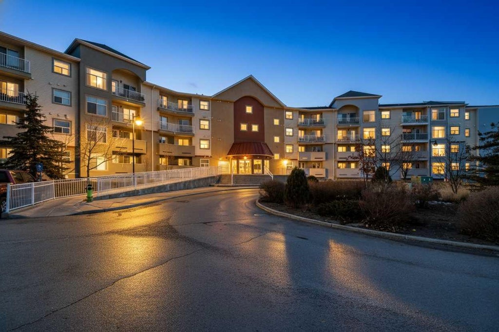Photo of 700 Willowbrook Road NW #2321, Airdrie, AB T2B 2B7 (MLS # A2334273)