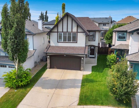 Photo of 151 New Brighton Mews SE, Calgary, AB T2Z 4G8 (MLS # A2349324)