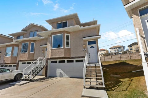 Photo of 82 Country Hills Gardens NW, Calgary, AB T3K 5K2 (MLS # A2349199)