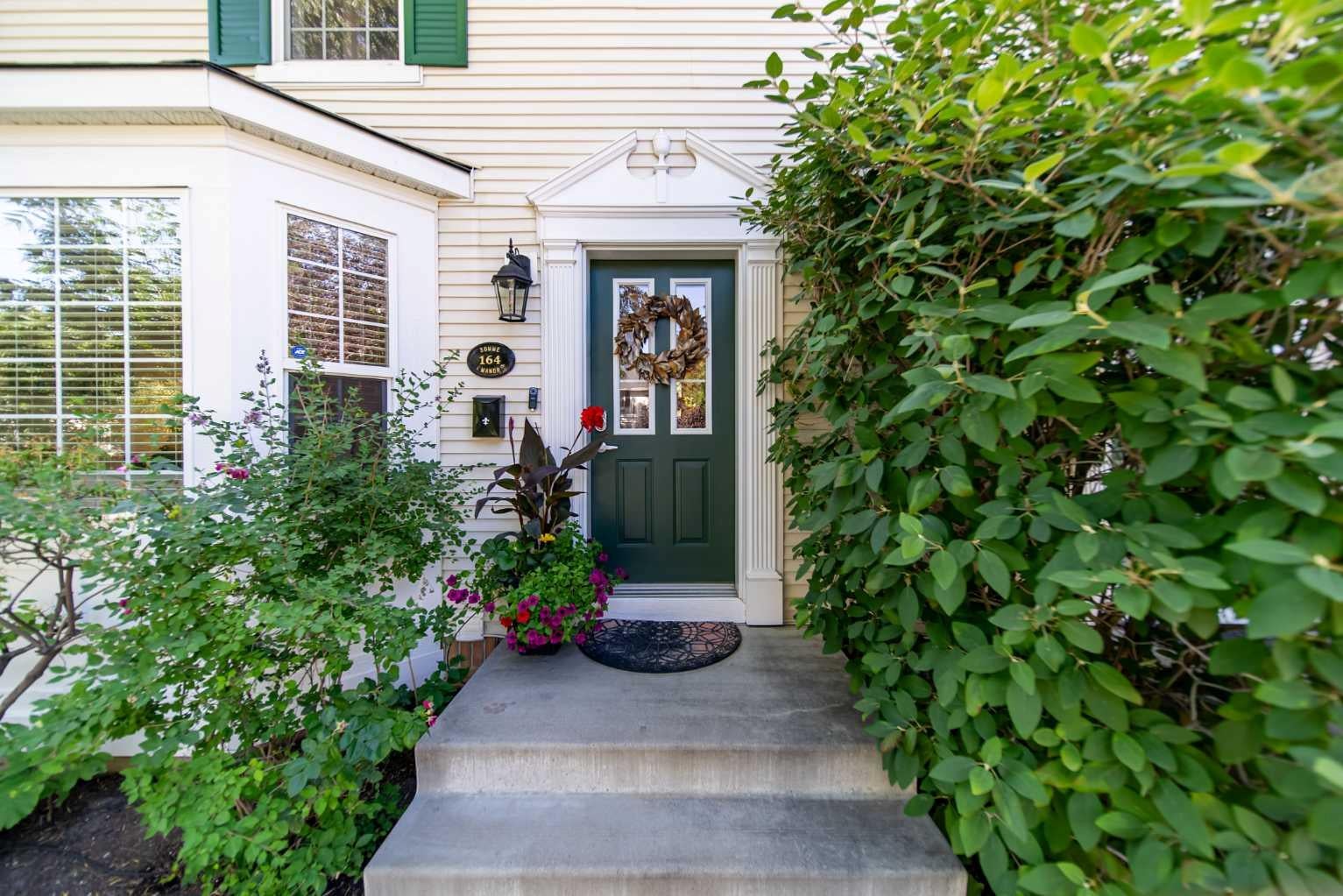 164 Somme Manor SW