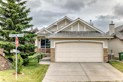 Photo of 1 Glenvista Place, Cochrane, AB T4C 2K2 (MLS # A2340086)