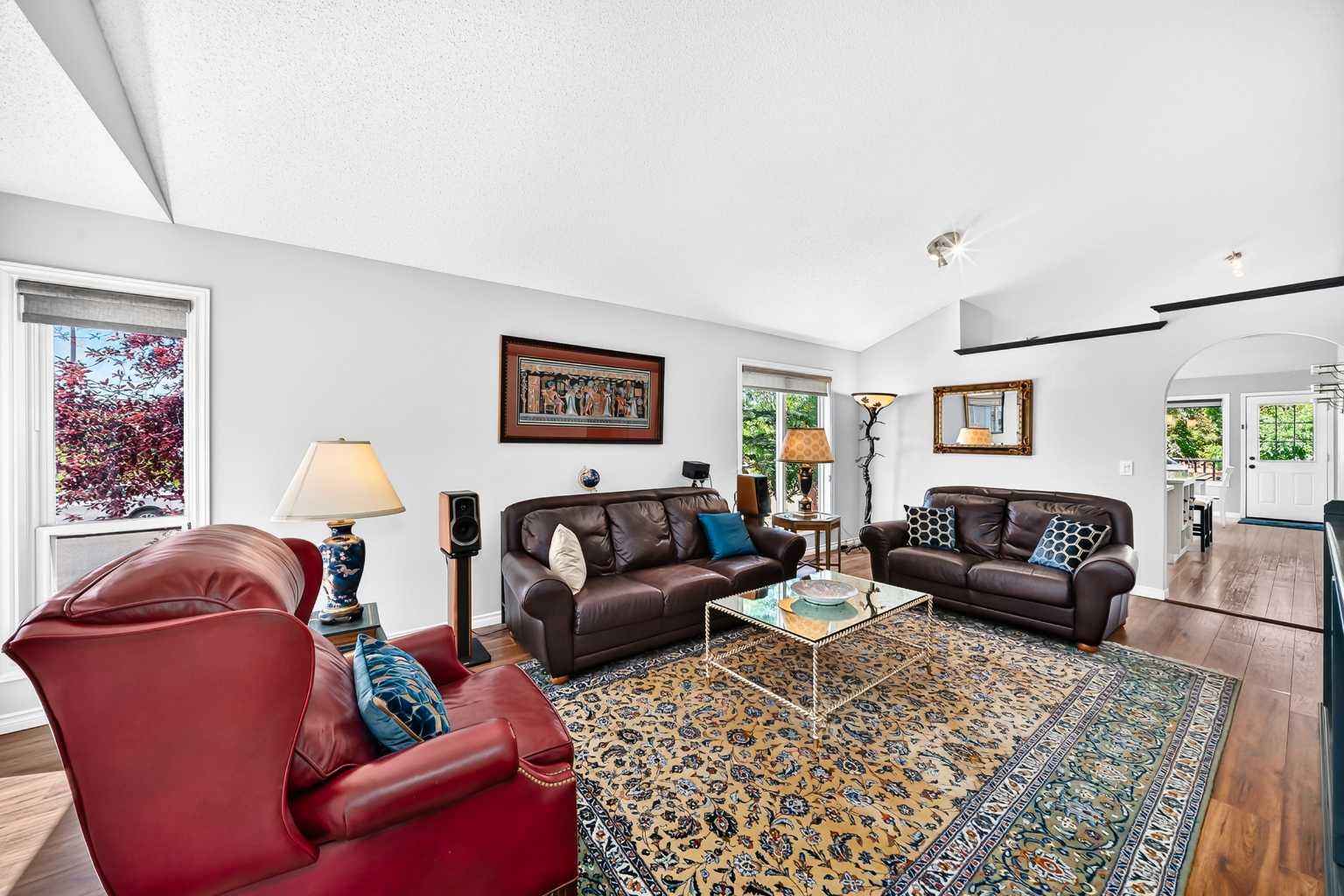 4 Valley Meadow Close NW