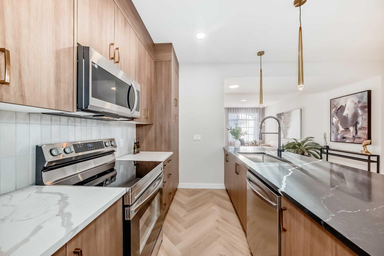 409 Clydesdale Avenue