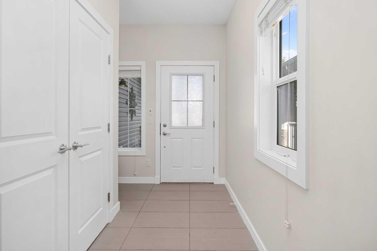 388 Bayview Way SW