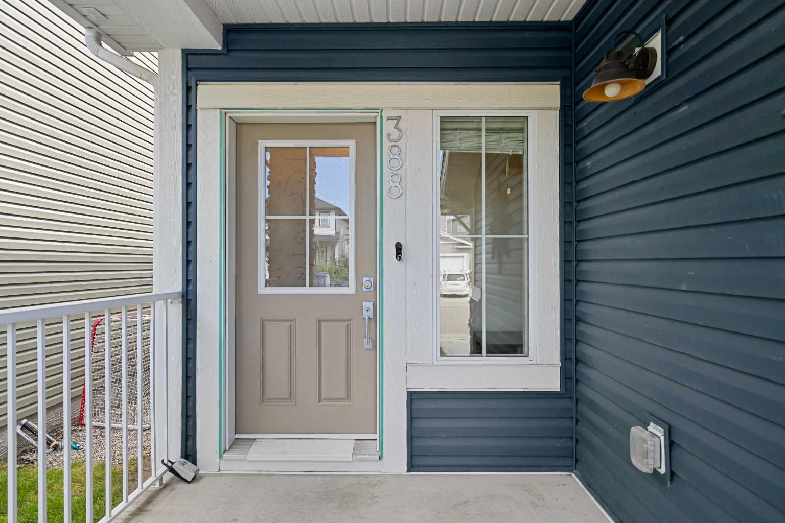 388 Bayview Way SW