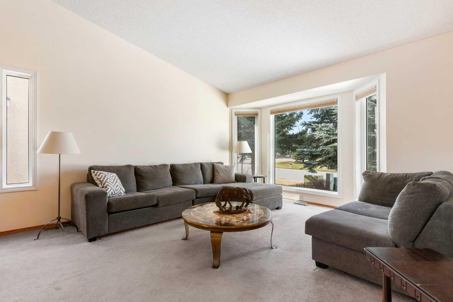 50 Millview Rise SW