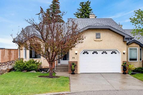 Photo of 24 Edenwold Green NW, Calgary, AB T3A 5B8 (MLS # A2316452)