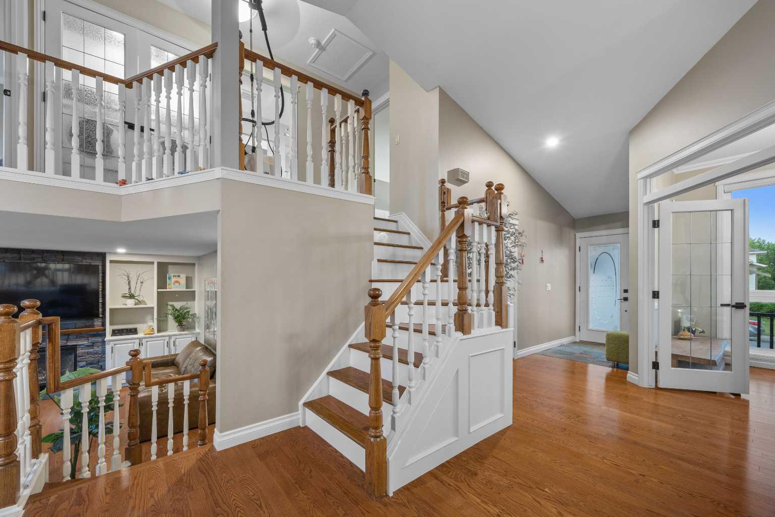 182 Scenic Glen Close NW