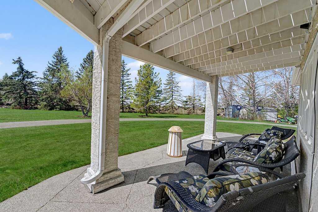 280118 Township Road 235A