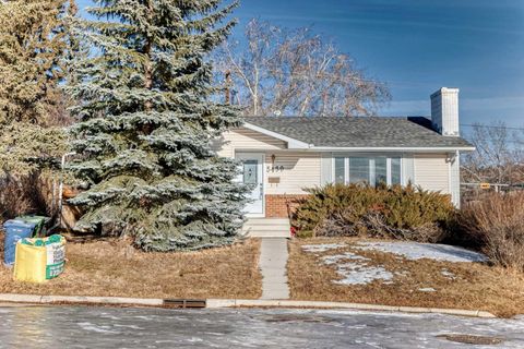 5439 Dalrymple Crescent NW Calgary AB T3A 1R4