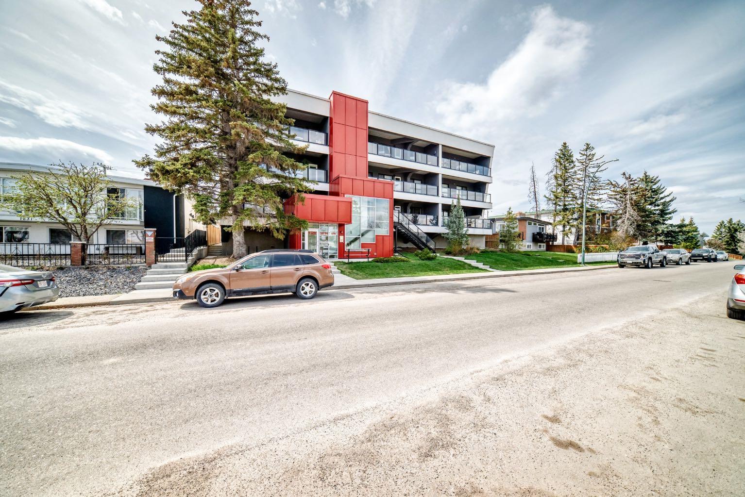 1629 38 Street SW 201