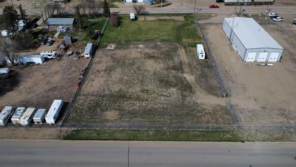 Photo of 934 1 Avenue, Bassano, AB T0J 0B0 (MLS # A2308590)