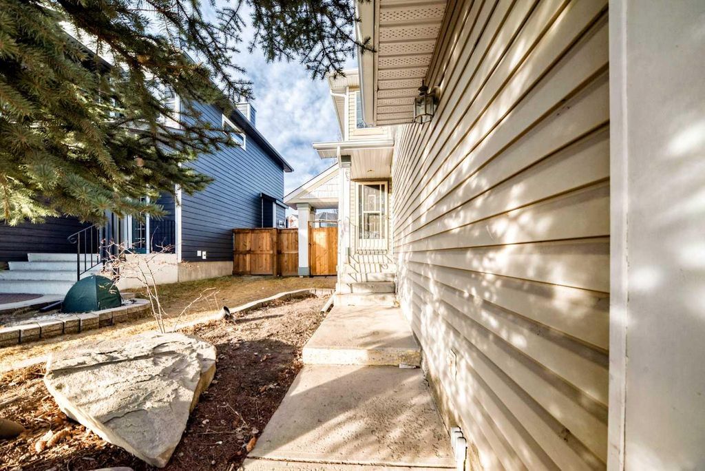 Photo of 12774 Coventry Hills Way NE, Calgary, AB T3K 5E2 (MLS # A2285909)