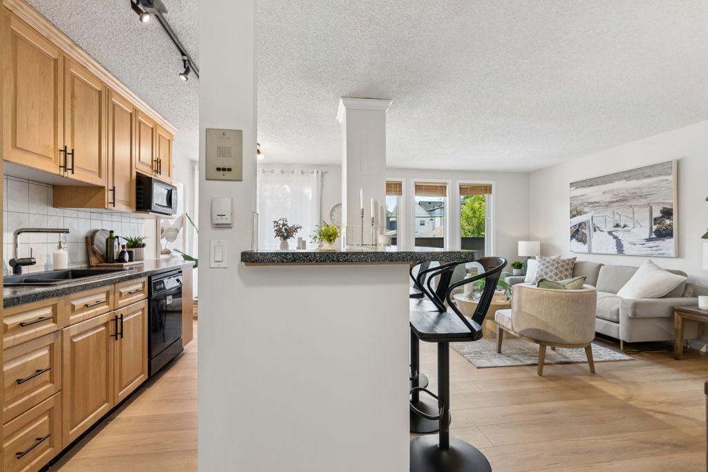 Photo of 515 18 Avenue SW #7, Calgary, AB T2S 0C6 (MLS # A2351159)