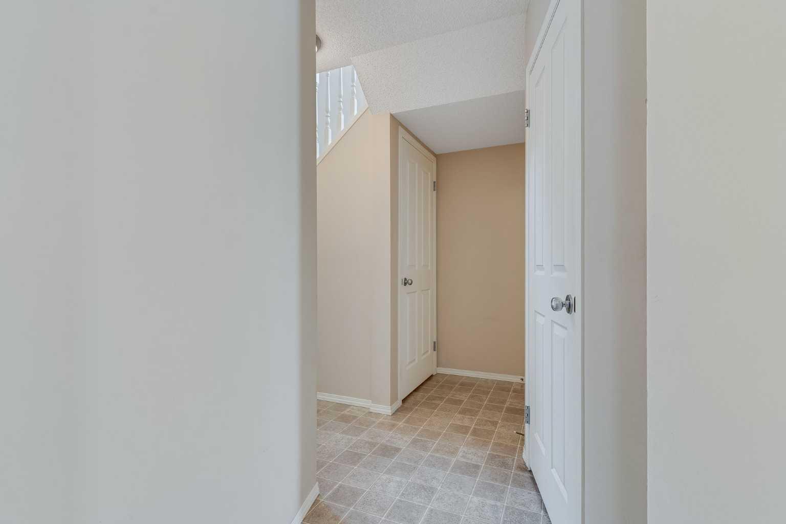 47 Country Village Circle NE