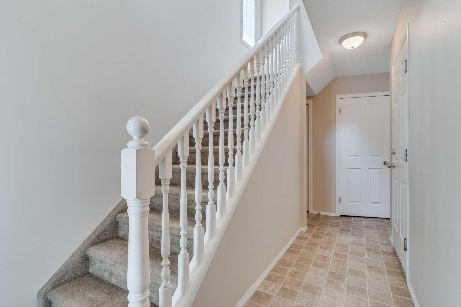 47 Country Village Circle NE